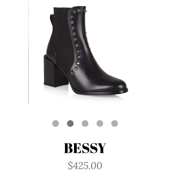 La Canadienne Booties - Picture 1 of 8